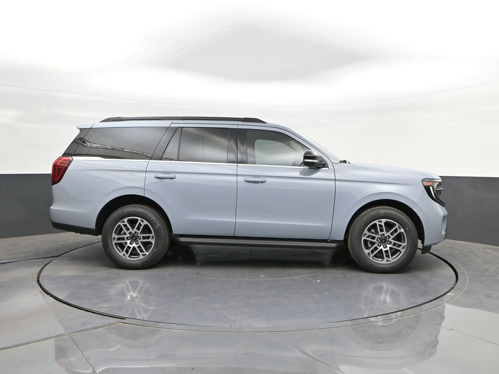 New 2026 Ford Expedition Active RWD image 26