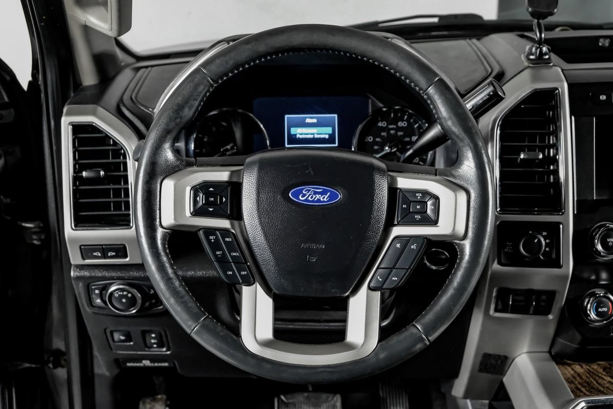Used 2019 Ford F250 Lariat w/ Lariat Ultimate Package AWD/4WD image 16
