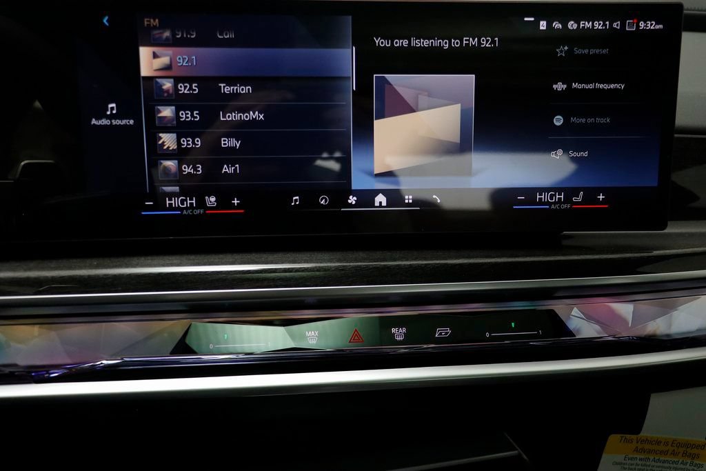 New 2026 BMW 760i xDrive w/ Executive Package AWD/4WD image 9