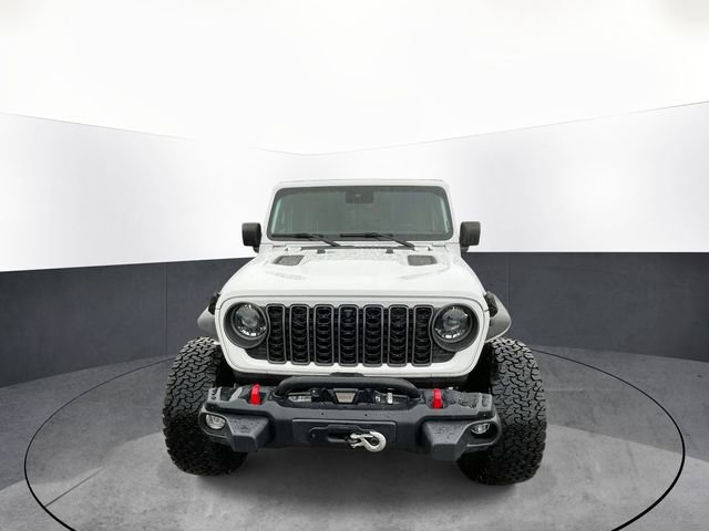 Used 2024 Jeep Wrangler Unlimited Rubicon image 2