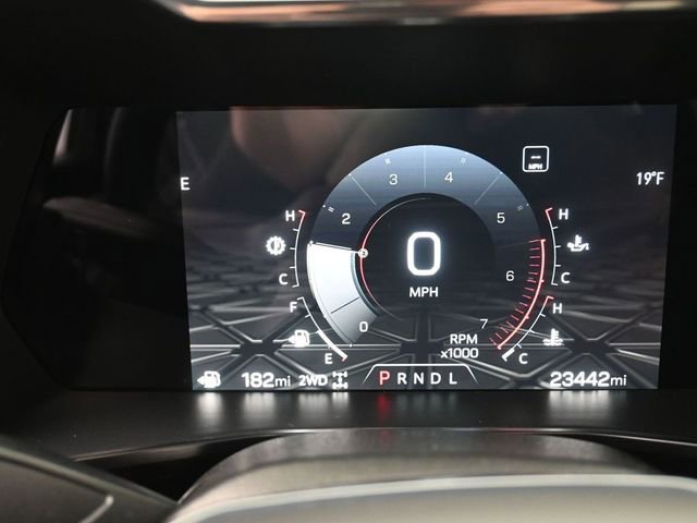 Used 2023 GMC Canyon AT4 w/ AT4 Premium Package image 9