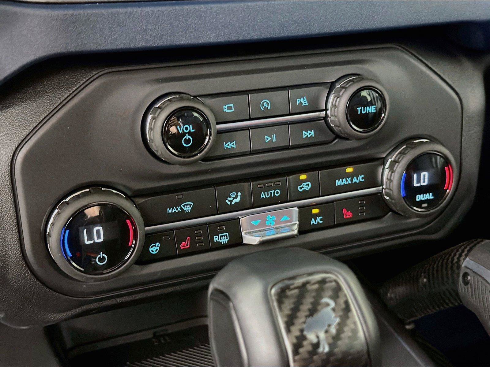 Used 2025 Ford Bronco Raptor AWD/4WD image 22