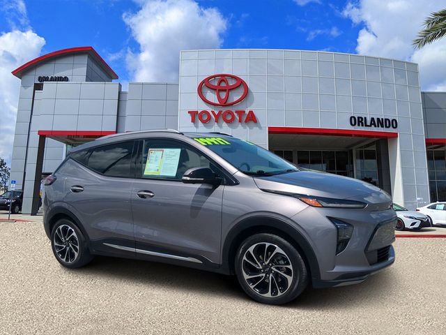 Used 2023 Chevrolet Bolt EUV Premier w/ Sun & Sound Package image 1