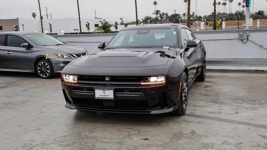 New 2026 Dodge Charger R/T w/ Blacktop Package AWD/4WD image 4