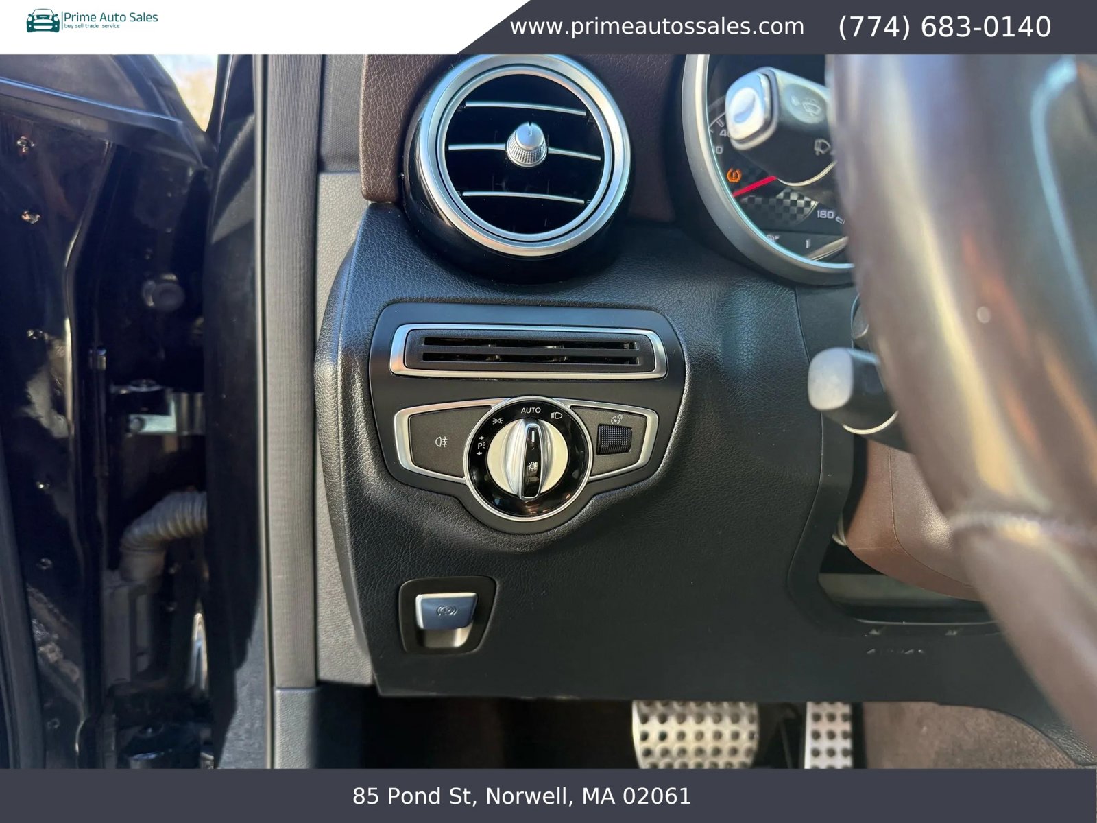 Used 2017 Mercedes-Benz GLC 43 AMG 4MATIC image 11