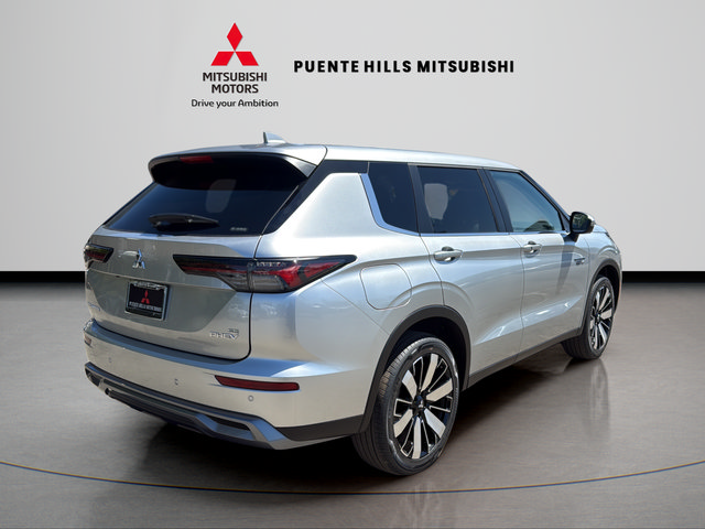 New 2026 Mitsubishi Outlander SE AWD/4WD image 5