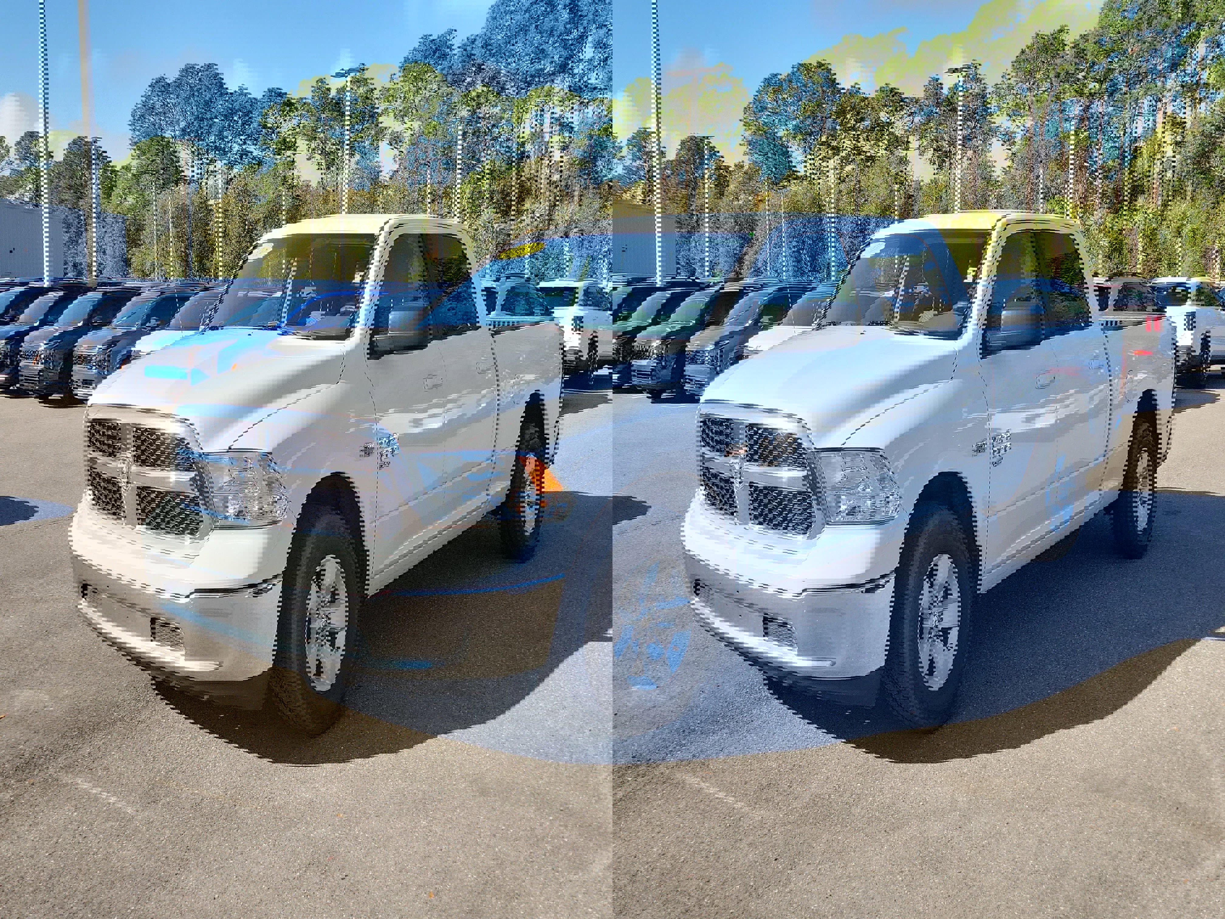 Used 2019 RAM 1500 Classic SLT image 3