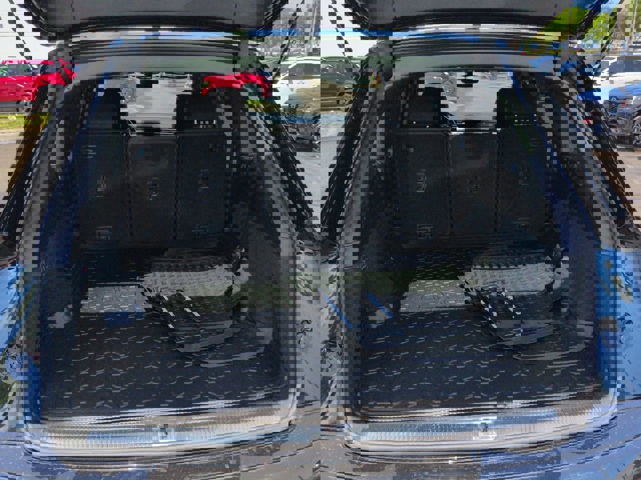 Used 2022 Audi Q7 Premium Plus image 13