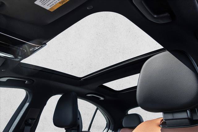 New 2026 Mercedes-Benz C 300 4MATIC Sedan image 11