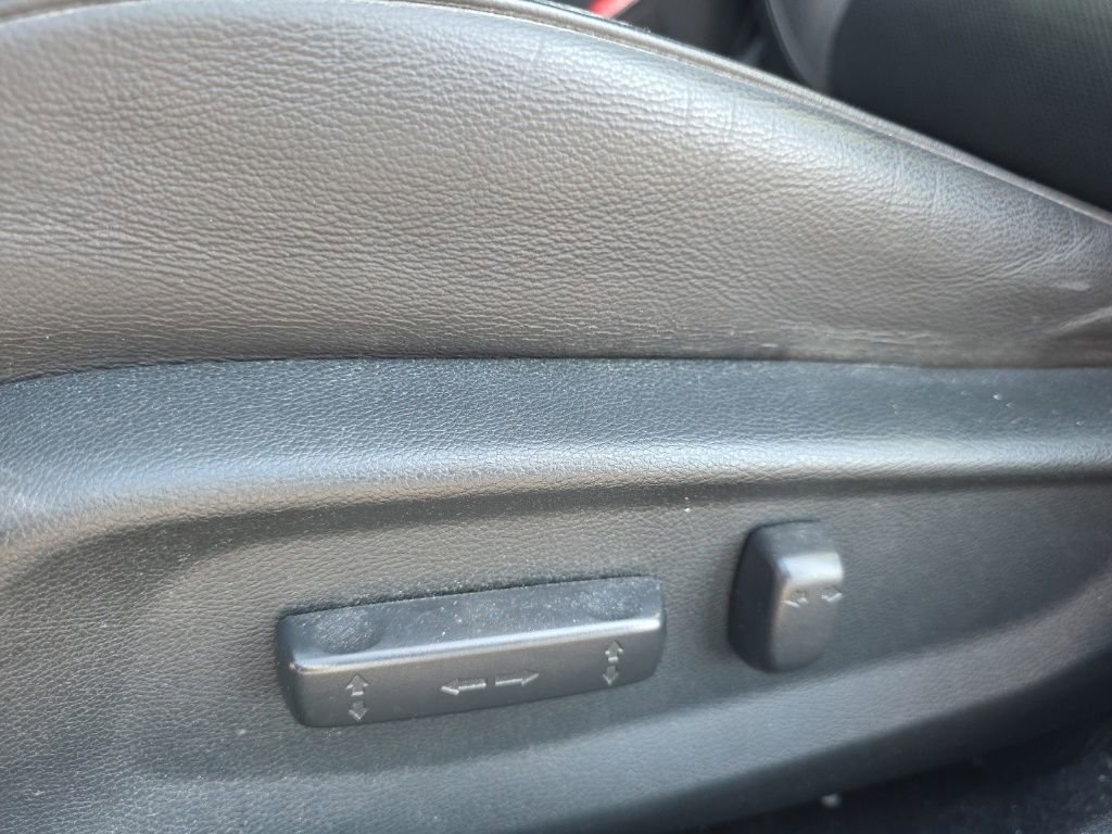 Used 2017 Honda Civic EX-L image 11