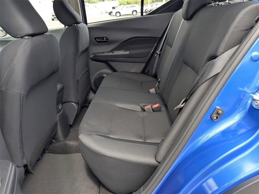 New 2025 Nissan Kicks Play S image 14
