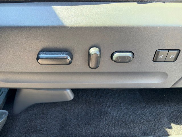 Used 2013 Ford Expedition EL Limited image 13