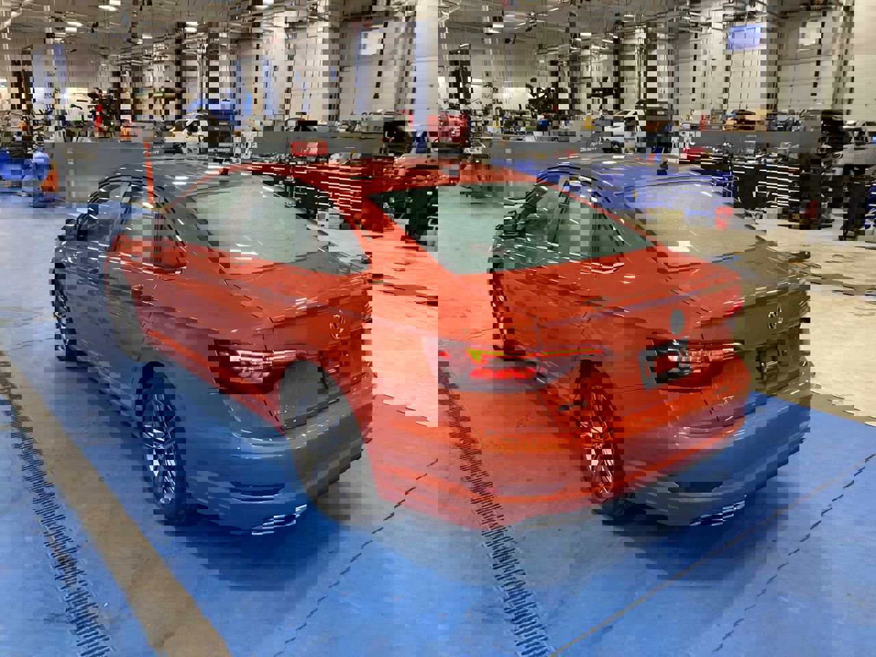 Used 2020 Volkswagen Jetta R-Line w/ R-Line Cold Weather Package image 5