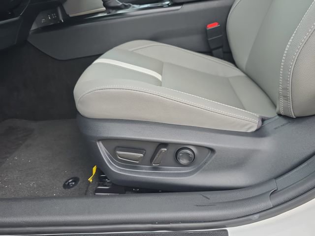 Used 2026 Toyota Camry SE w/ Convenience Package image 29