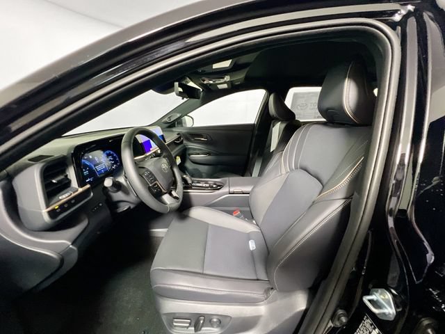 New 2026 Toyota Crown Signia AWD/4WD image 12