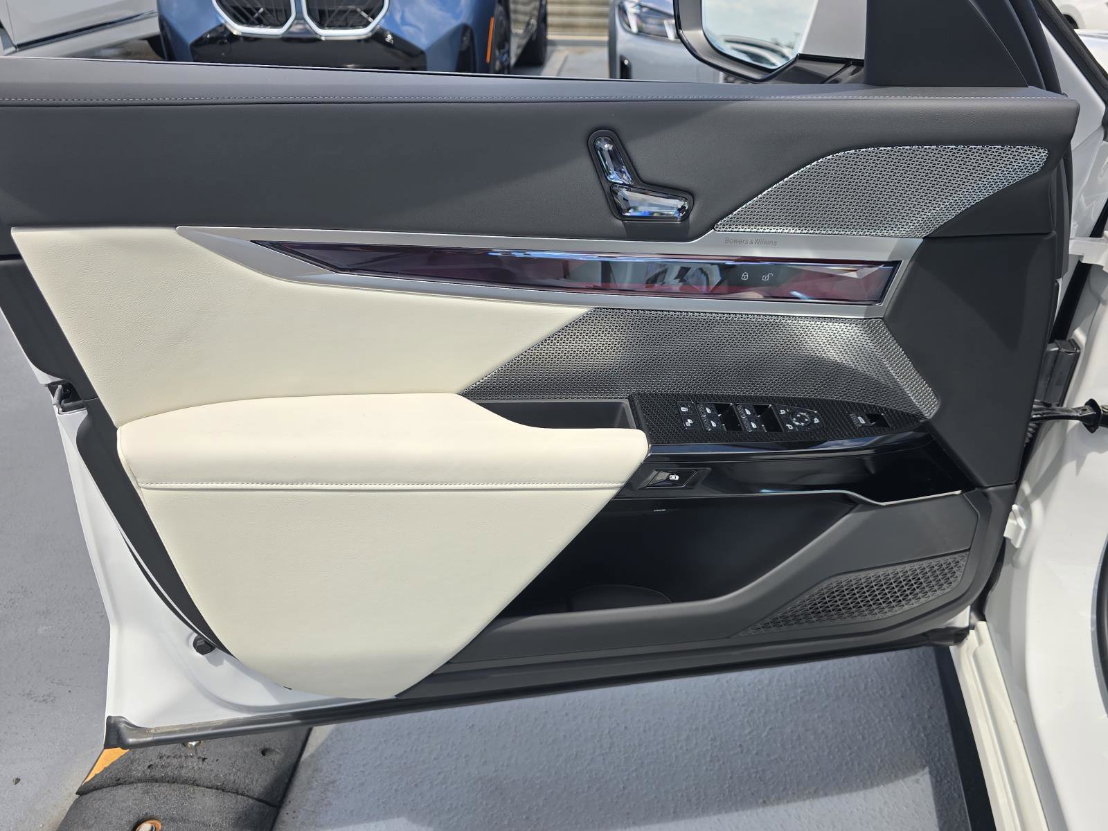 New 2026 BMW 760i xDrive AWD/4WD image 13