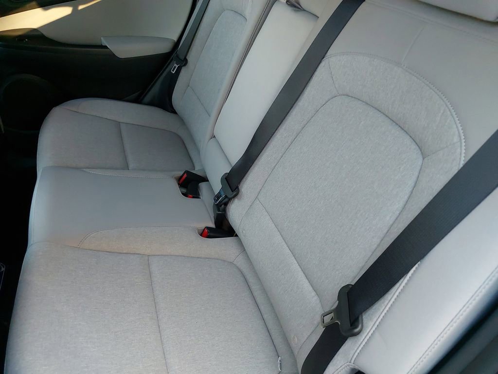 New 2023 Hyundai Kona SEL image 11