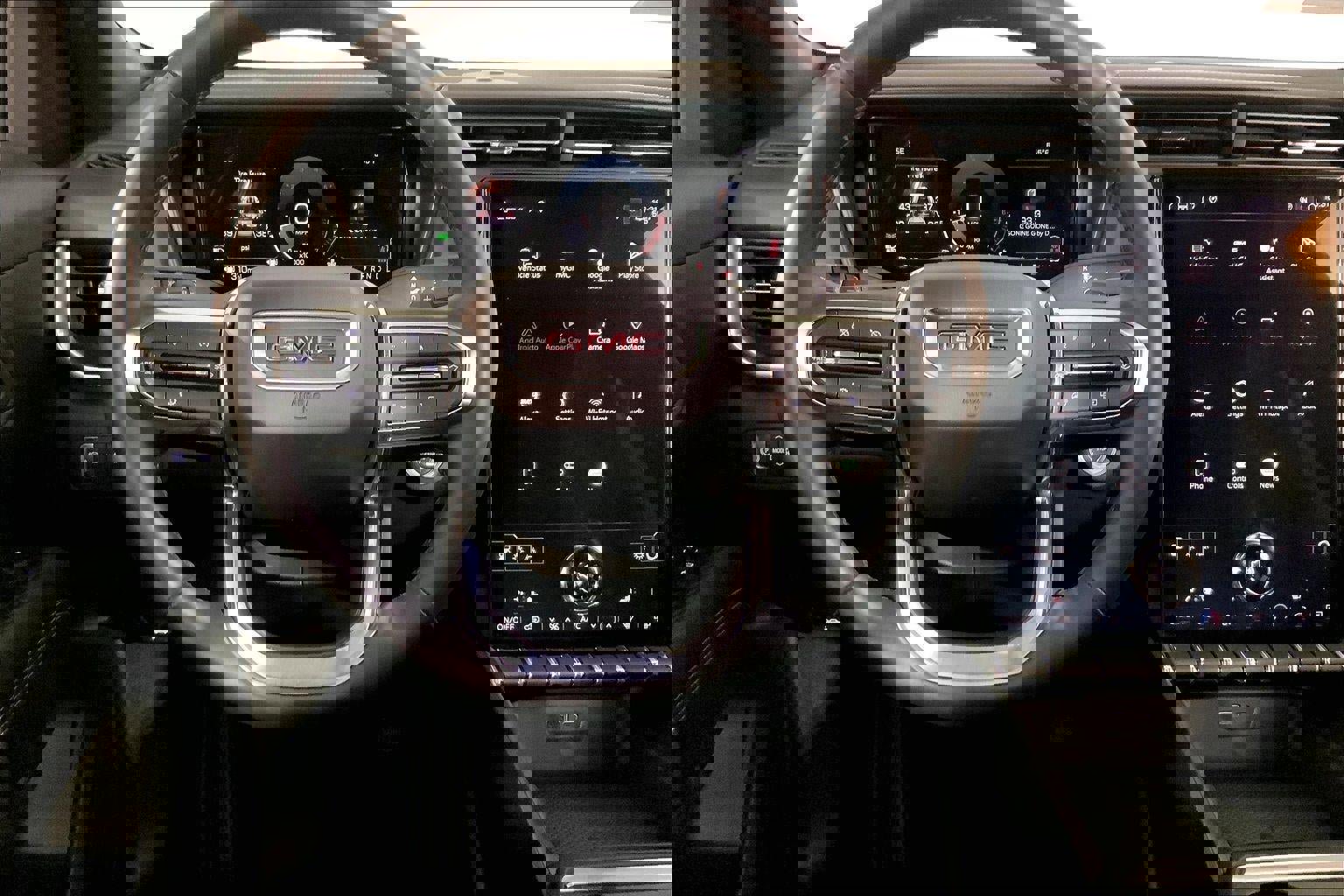 Used 2025 GMC Terrain Elevation image 5