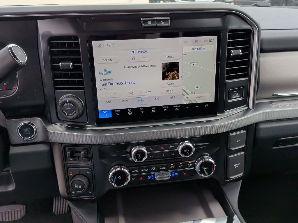 New 2026 Ford F250 Platinum image 24