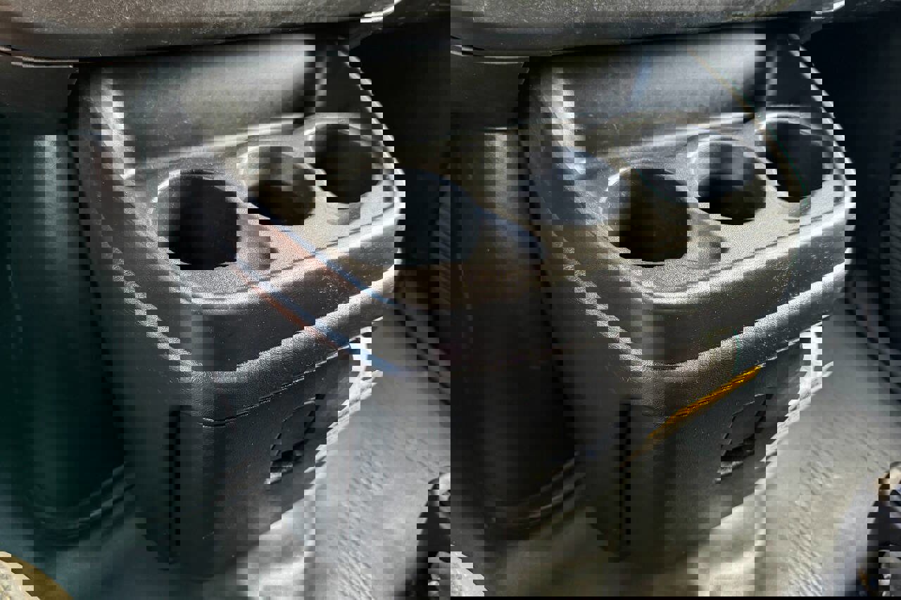 Used 2022 GMC Savana 2500 2500 3dr Cargo Van w/ Driver Convenience Package image 25