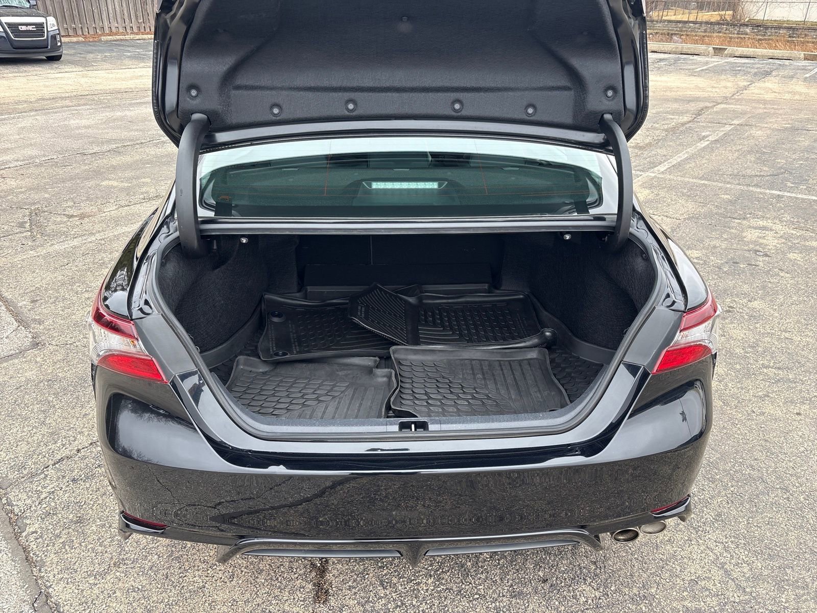 Used 2023 Toyota Camry SE w/ Convenience Package image 23