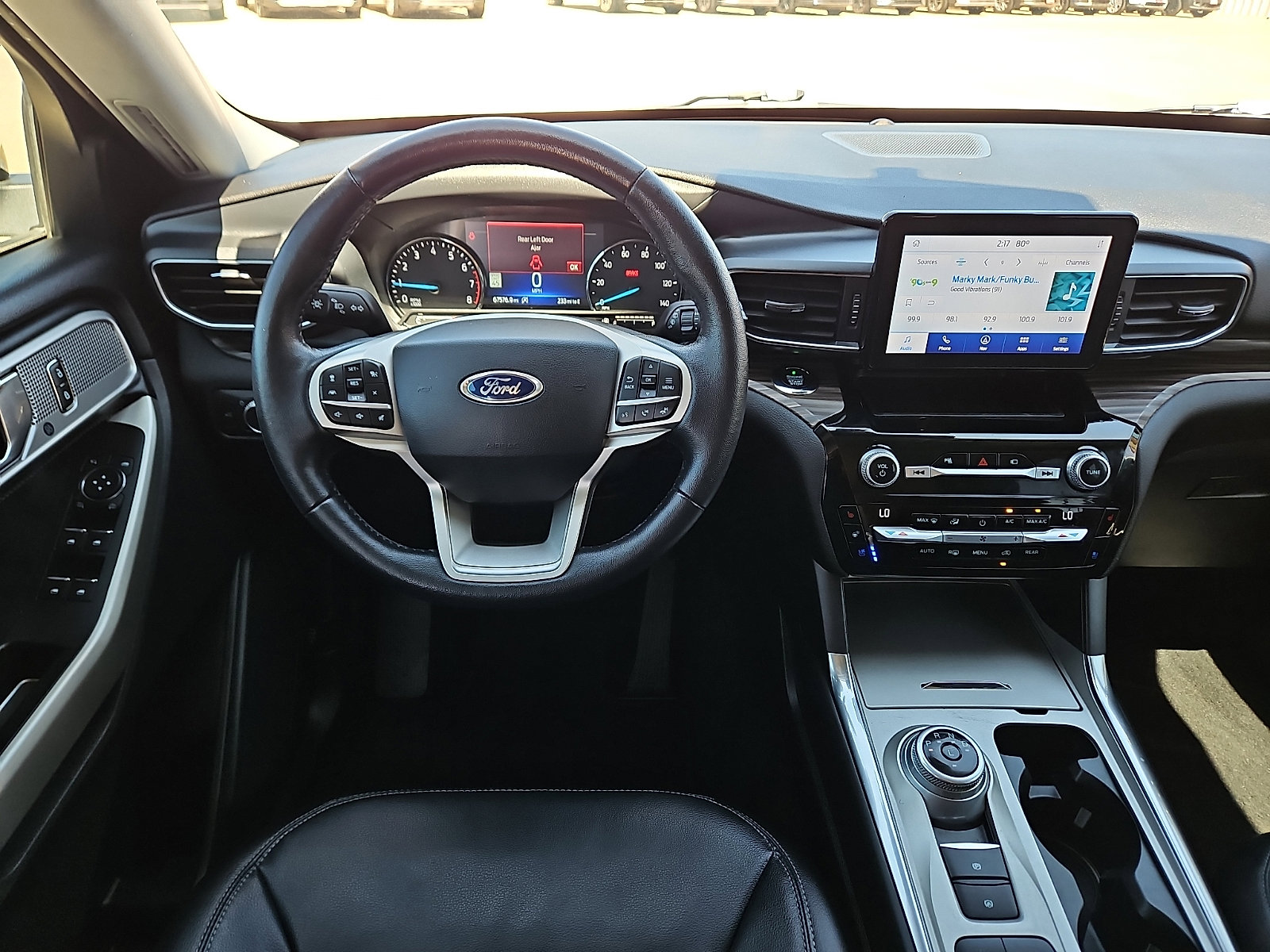 Used 2021 Ford Explorer Limited image 8