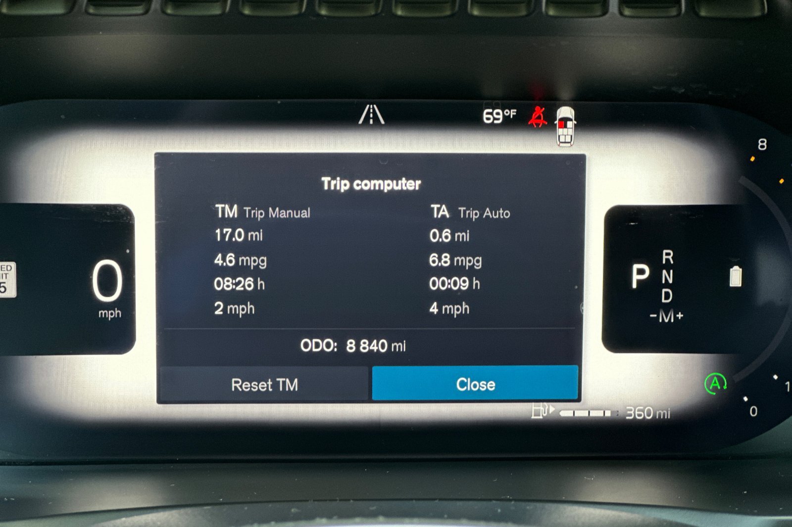 Certified 2025 Volvo XC90 B6 Plus AWD/4WD image 32