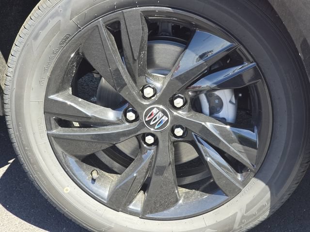 Used 2024 Buick Encore GX Sport Touring w/ Comfort Package FWD image 8