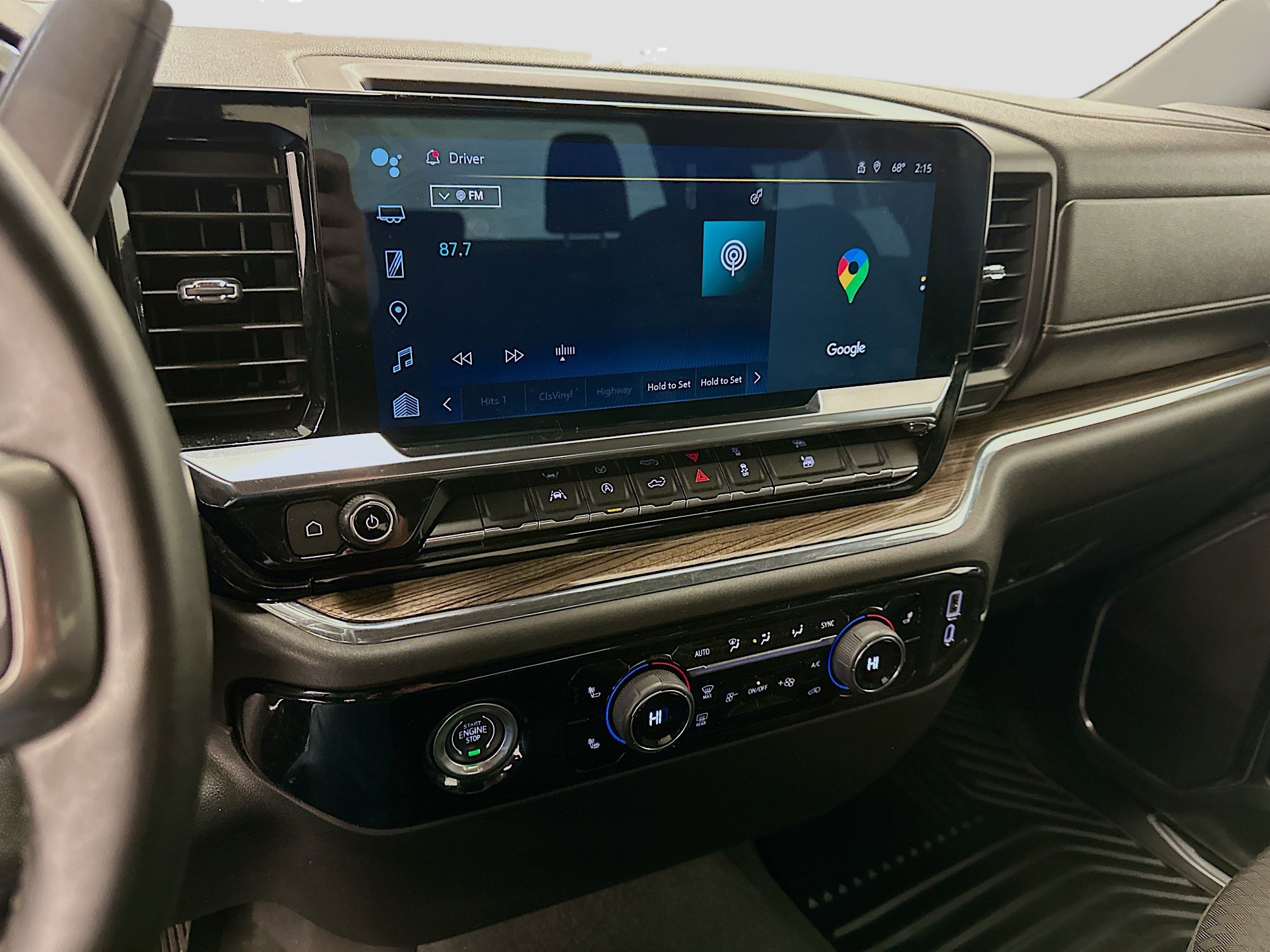 Used 2023 Chevrolet Silverado 1500 LT AWD/4WD image 26