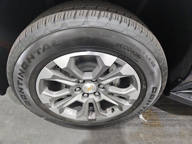 New 2025 Chevrolet Tahoe LS w/ LPO, Dark Essentials Package image 8