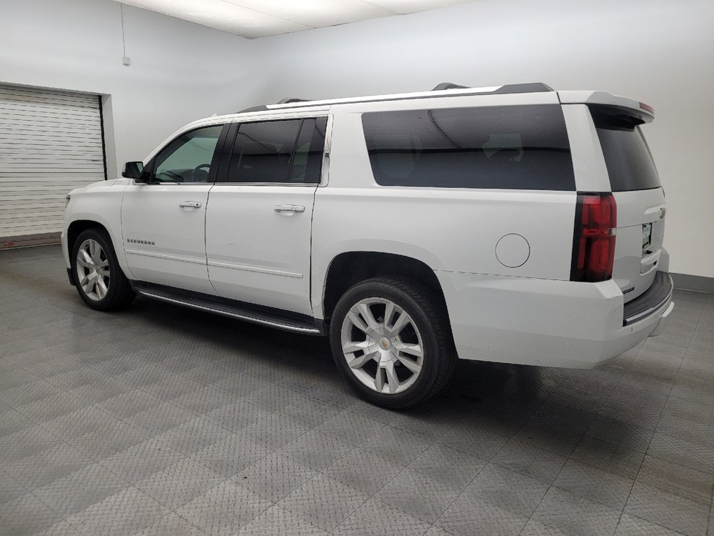 Used 2017 Chevrolet Suburban Premier image 3