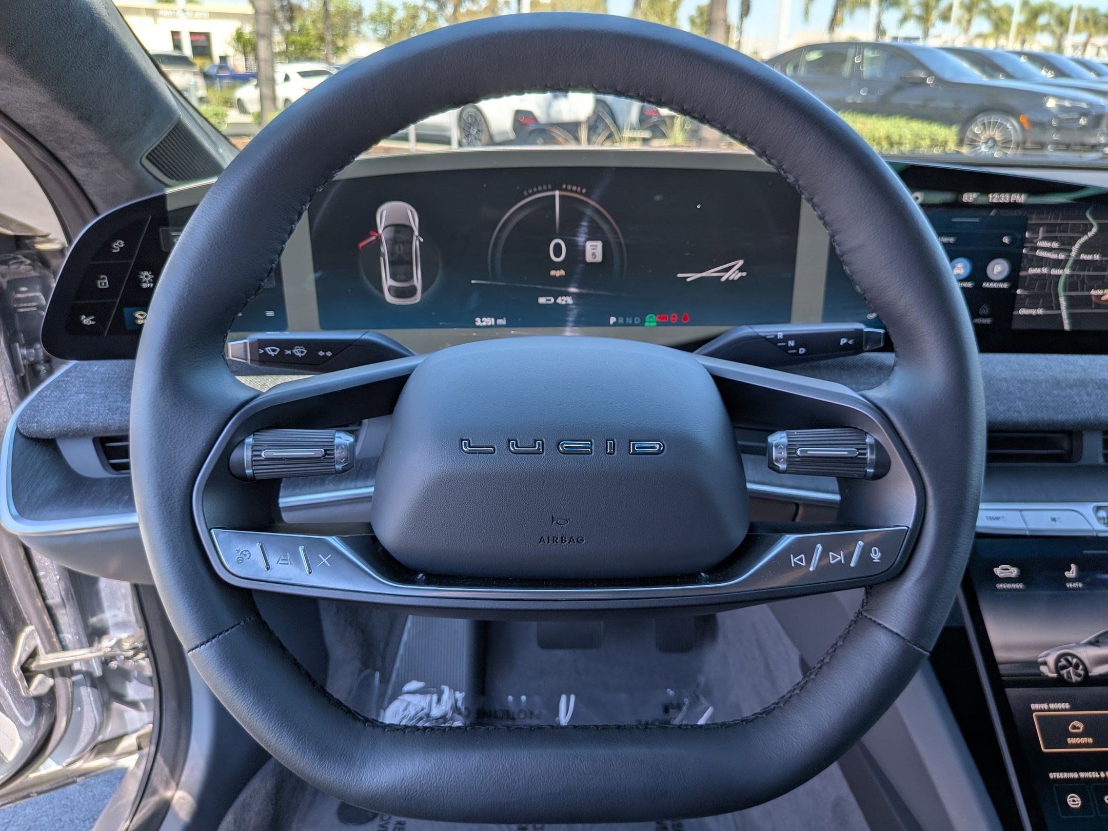 Used 2024 Lucid Air Touring image 18