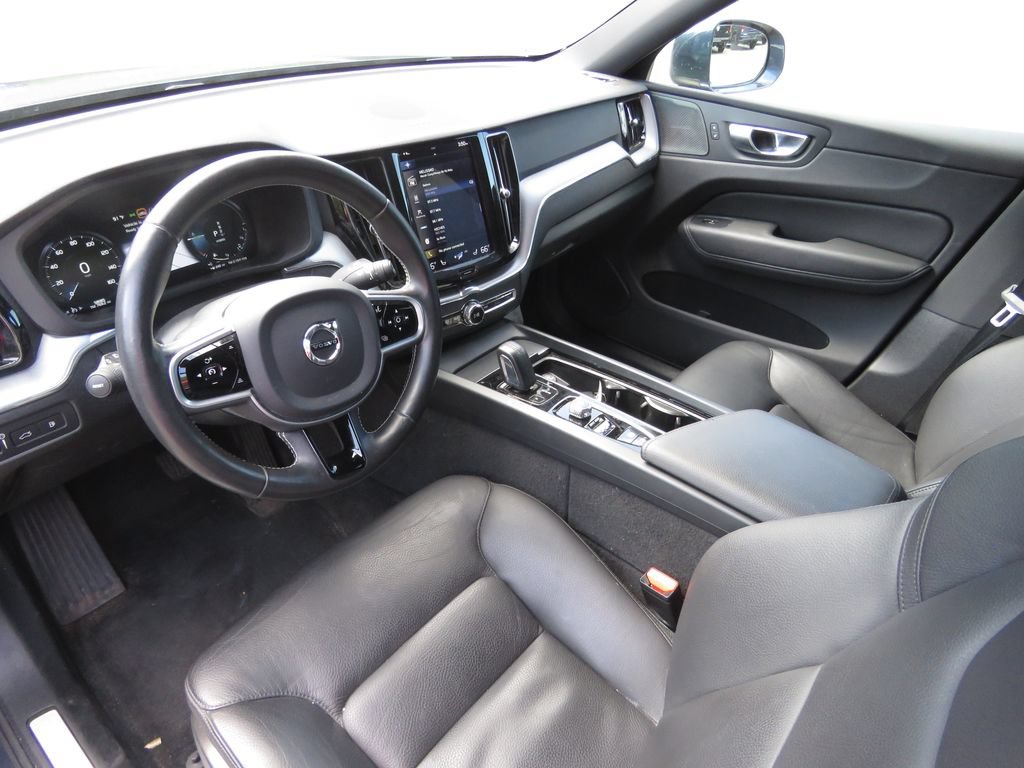 Used 2020 Volvo XC60 T8 Momentum AWD/4WD image 11