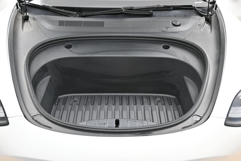 Used 2023 Tesla Model 3 Standard Range RWD image 44