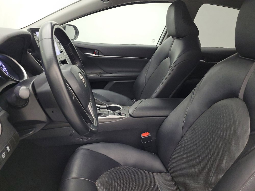 Used 2021 Toyota Camry XLE FWD image 17