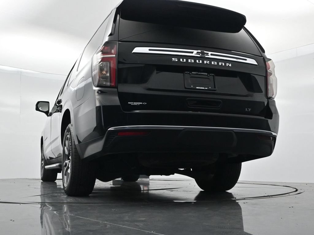 Used 2024 Chevrolet Suburban LT w/ LT Signature Plus Package RWD image 30