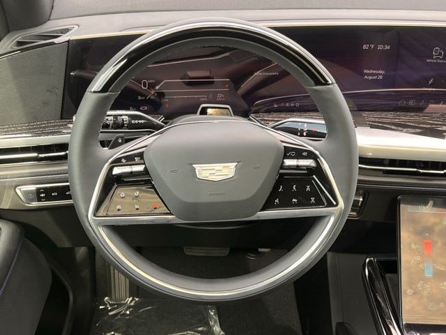 New 2026 Cadillac Escalade IQL Sport 1 w/ LPO, ONYX Package AWD/4WD image 12