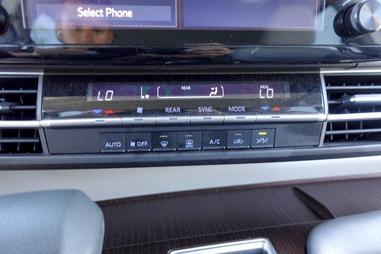 Certified 2021 Toyota Sienna LE FWD image 20
