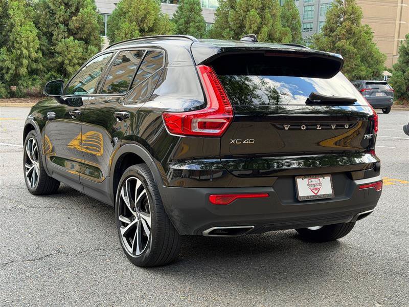 Used 2020 Volvo XC40 T5 R-Design w/ Protection Package Premier AWD/4WD image 11