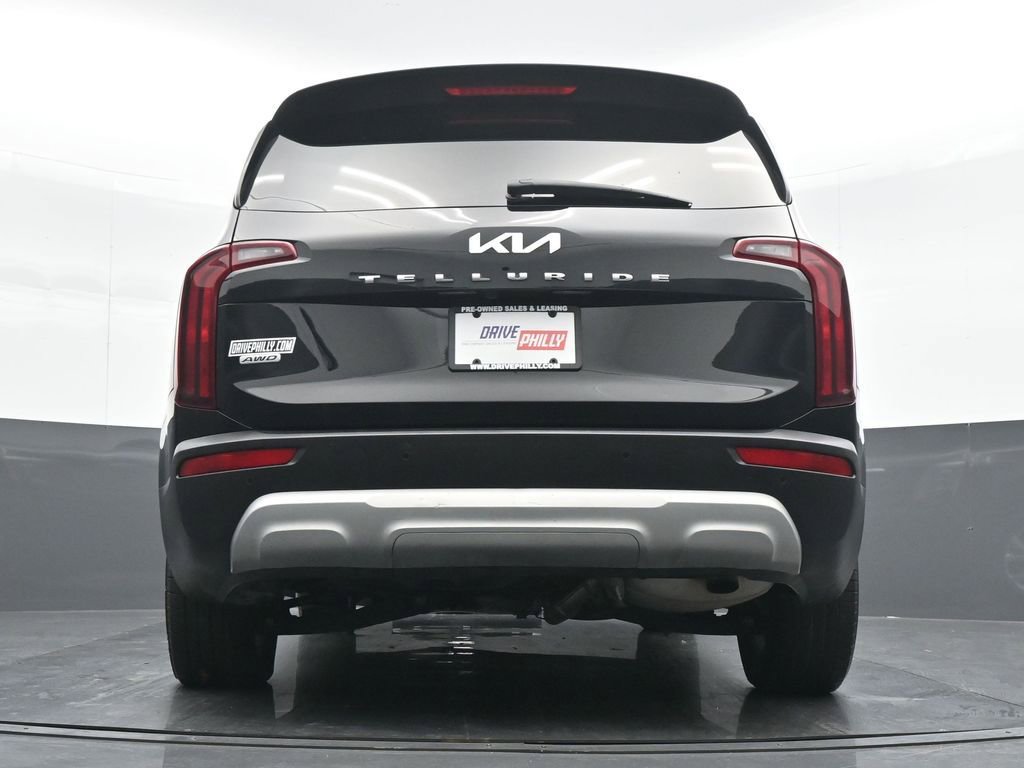 Used 2022 Kia Telluride LX image 20