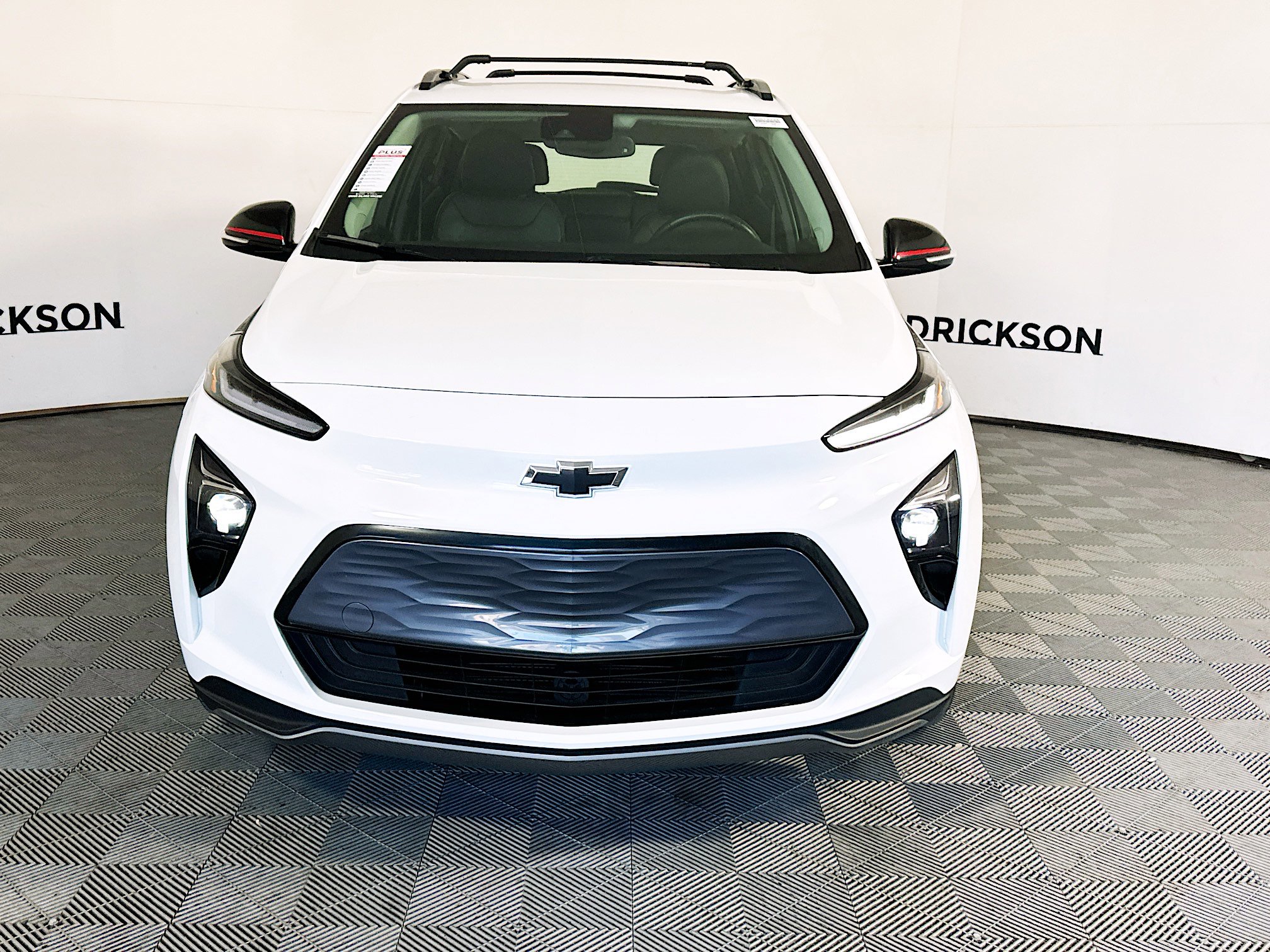 Used 2023 Chevrolet Bolt EUV LT w/ Convenience Package image 8