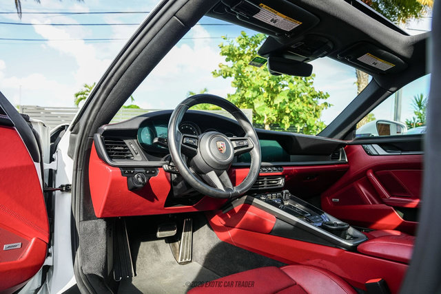 Used 2020 Porsche 911 Carrera RWD image 20