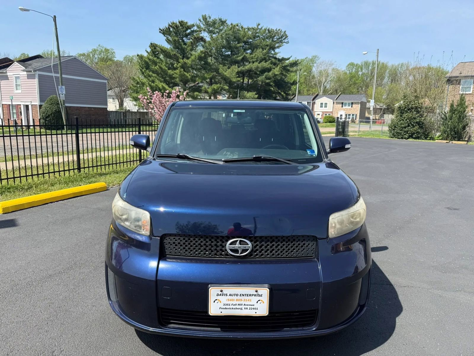 Used 2008 Scion xB FWD image 8