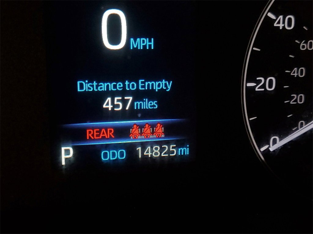 Certified 2025 Toyota Corolla SE image 23