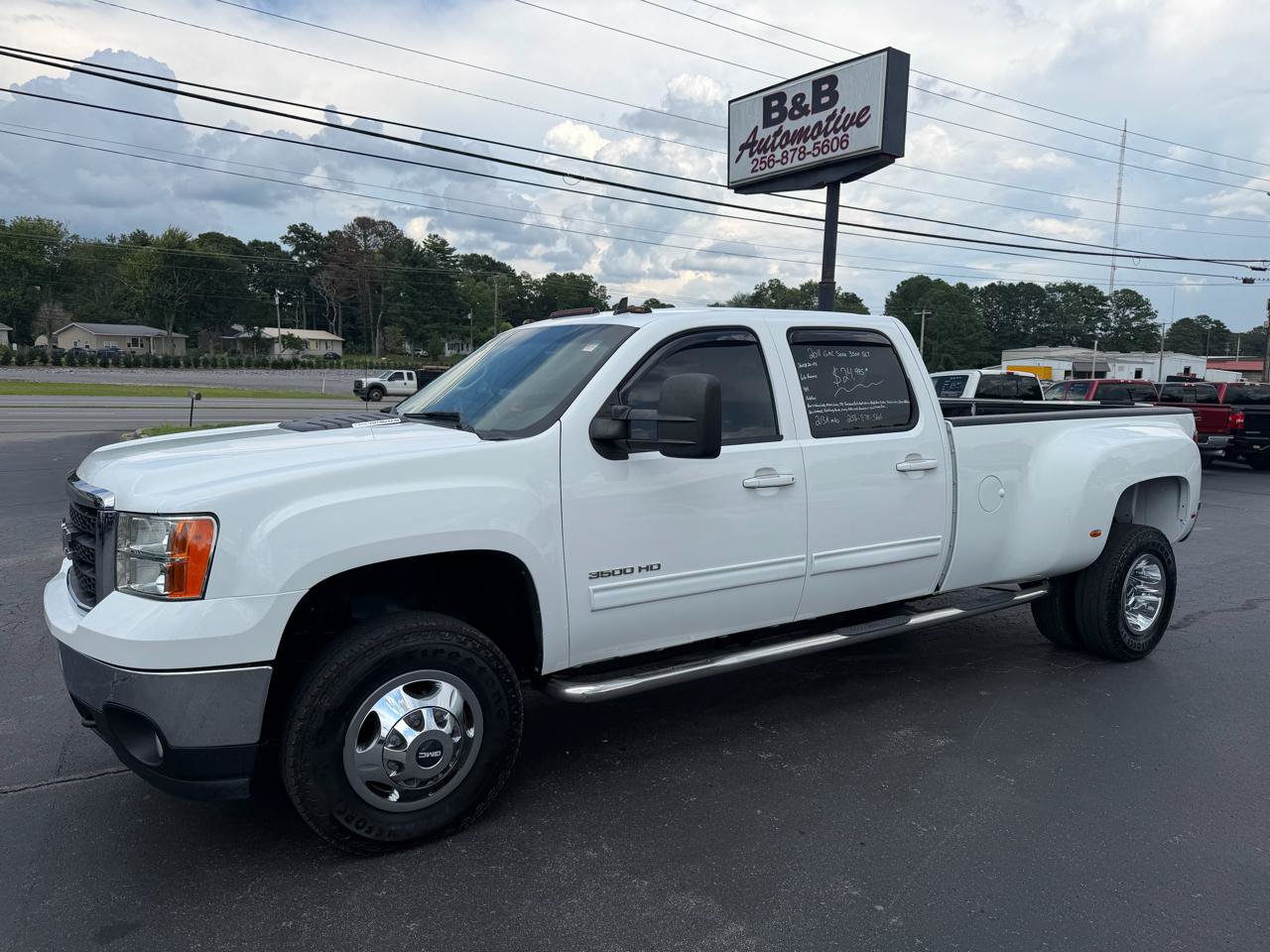 Used 2011 GMC Sierra 3500 SLT w/ SLT Convenience Package
