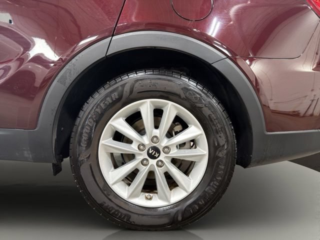 Used 2019 Kia Sorento FWD V6 w/ LX V6 Convenience Package image 35