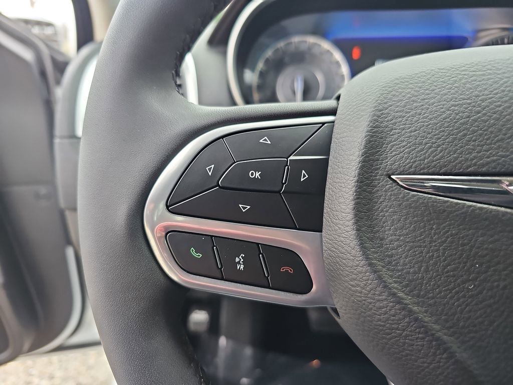 Used 2023 Chrysler 300 Touring L w/ Popular Equipment Group image 16