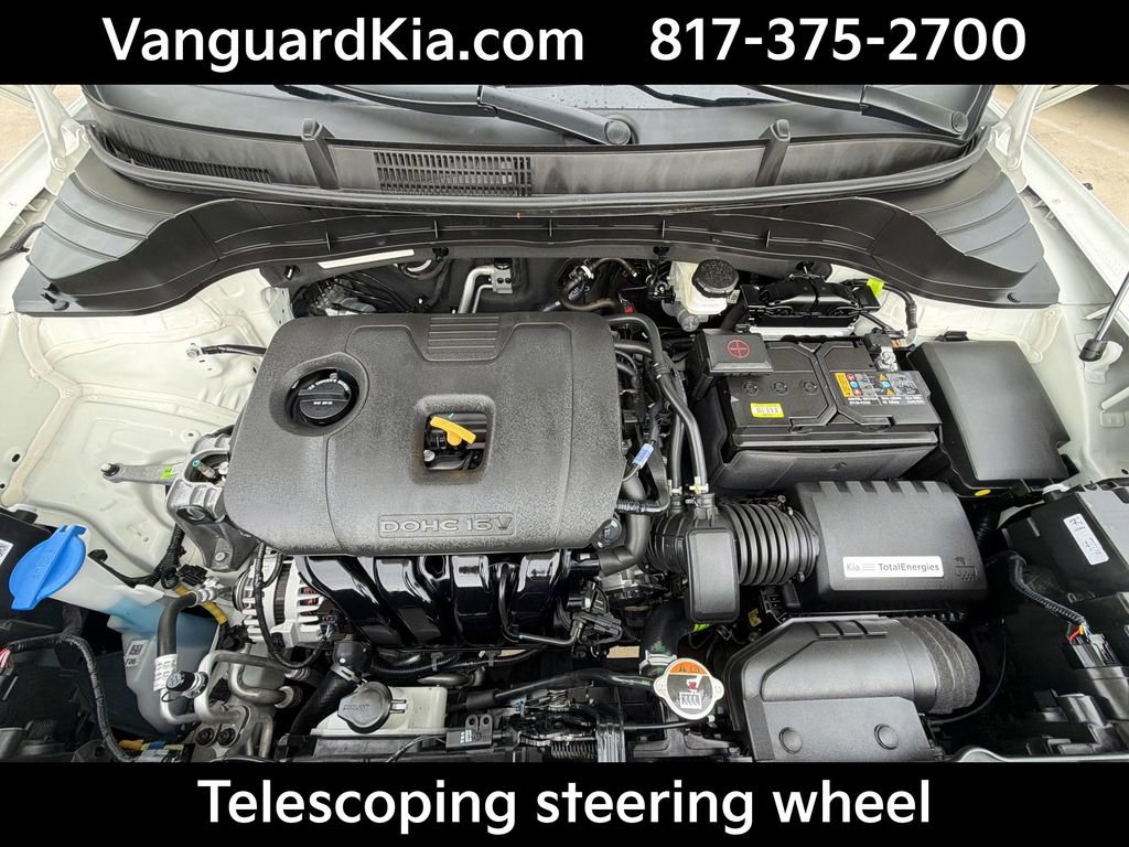 Certified 2025 Kia Soul LX FWD image 21