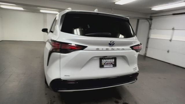 Used 2024 Toyota Sienna Limited AWD/4WD image 7