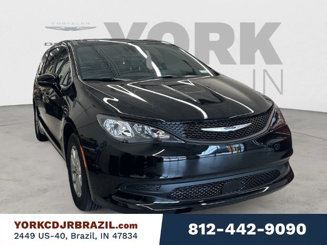 New 2027 Chrysler Pacifica LX FWD image 7